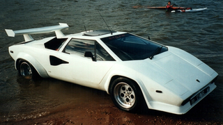 Would You Pay £18,995 For An Amphibious Lamborghini Countach?